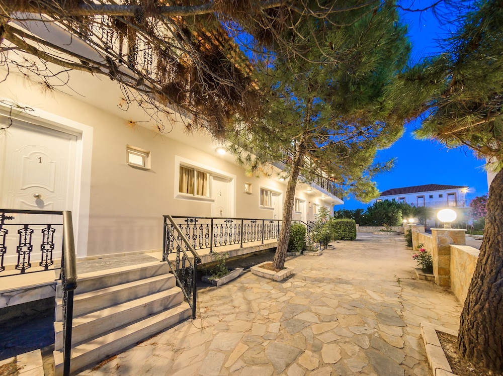 Karras Livin — Hotel building in Laganas, Ionian Islands