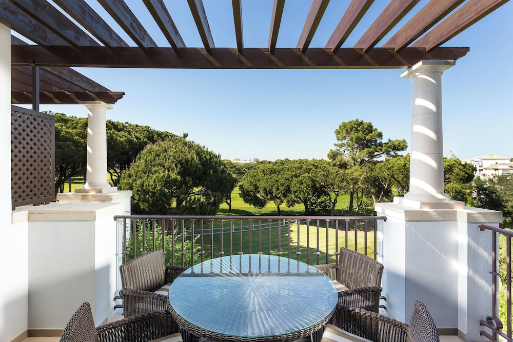 Pine Cliffs Residence, a Luxury Collection Resort, Algarve — Sports & recreation in Albufeira, Faro