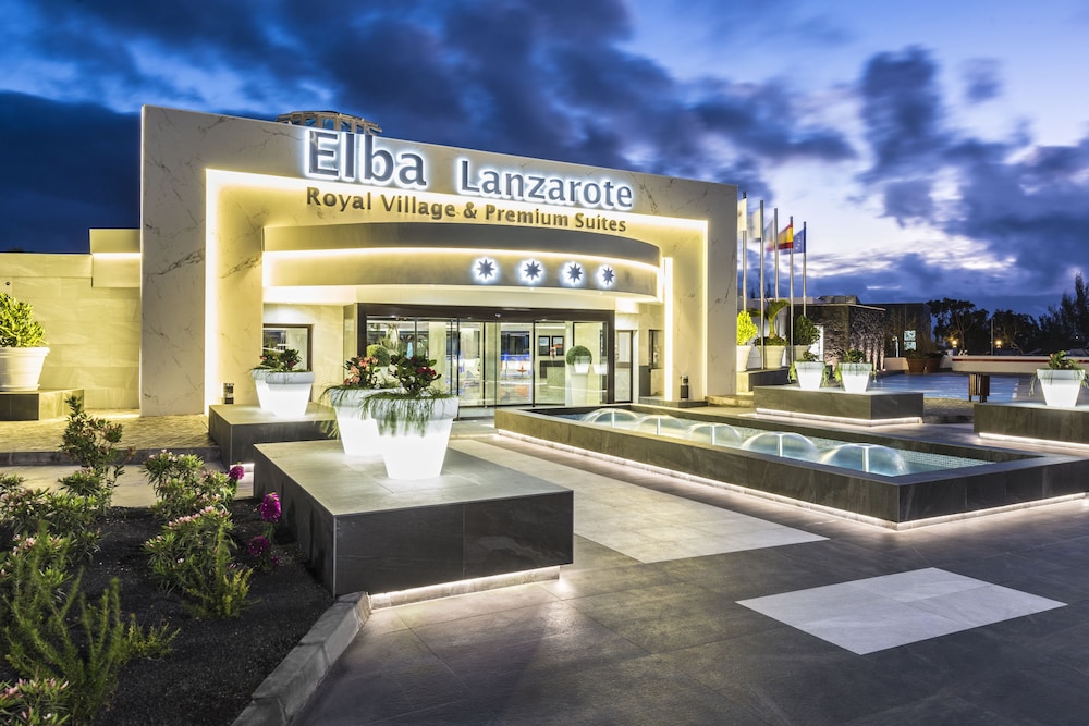 Elba Premium Suites - Adults Only — Hotel building in Playa Blanca, Canary Islands