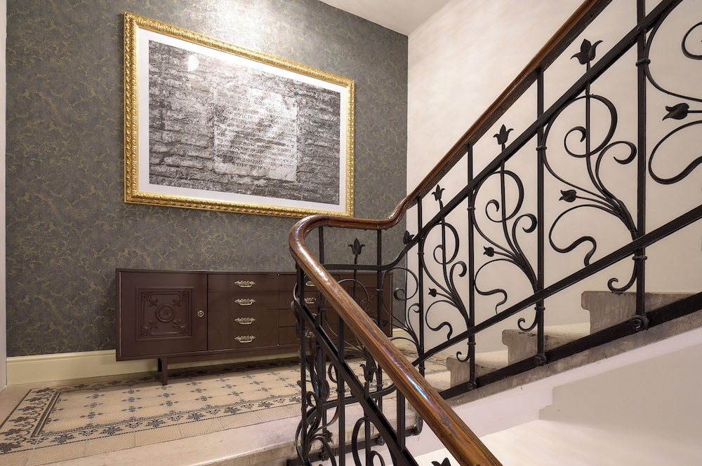 Piazza Heritage Hotel — Hotel building in Split, Split-Dalmatia