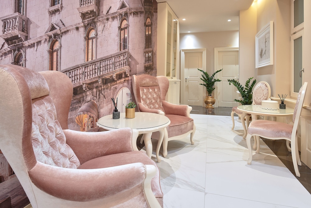 Piazza Heritage Hotel — Hotel building in Split, Split-Dalmatia
