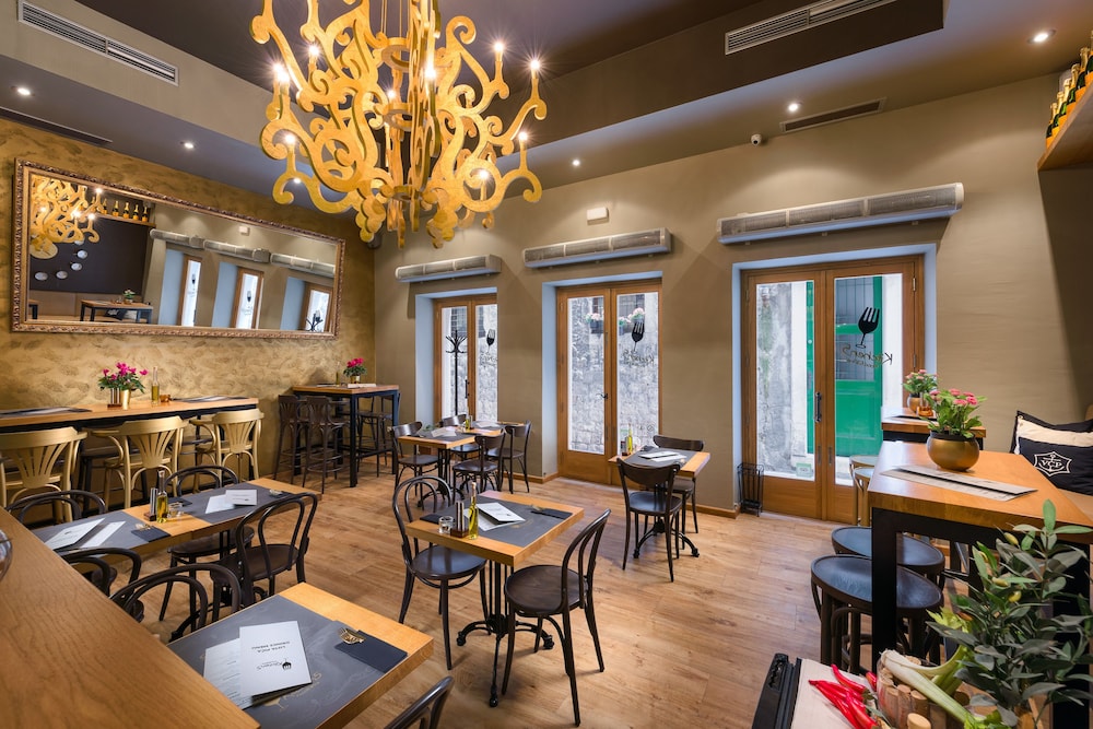 Piazza Heritage Hotel — Restaurant & bars in Split, Split-Dalmatia