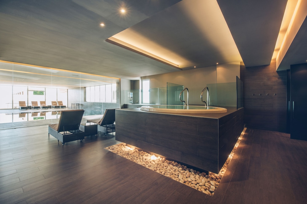 Iberostar Selection Lagos Algarve — Spa in Lagos, Faro