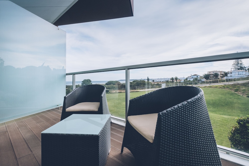 Iberostar Selection Lagos Algarve — Hotel rooms in Lagos, Faro