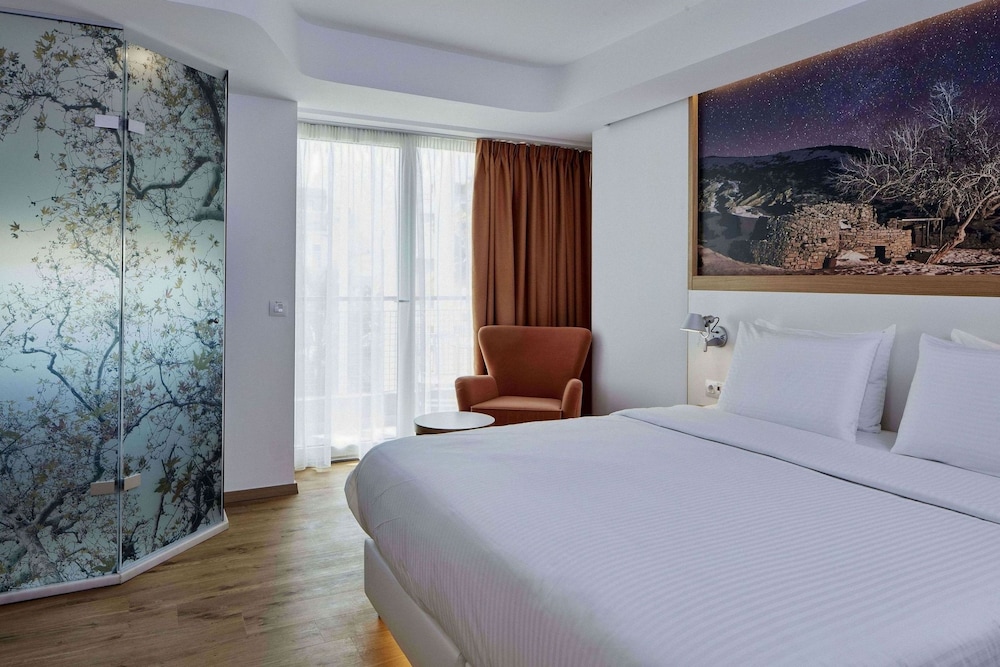 Olive Green Hotel — Hotel rooms in Heraklion