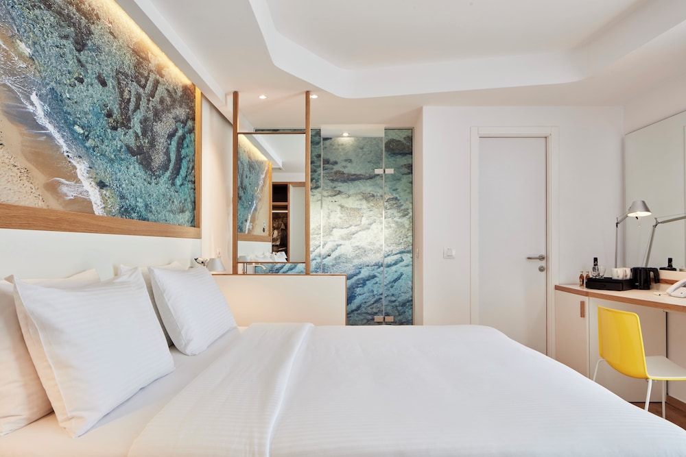 Olive Green Hotel — Hotel rooms in Heraklion