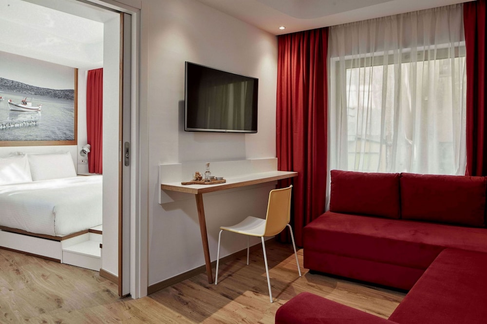 Olive Green Hotel — Hotel rooms in Heraklion
