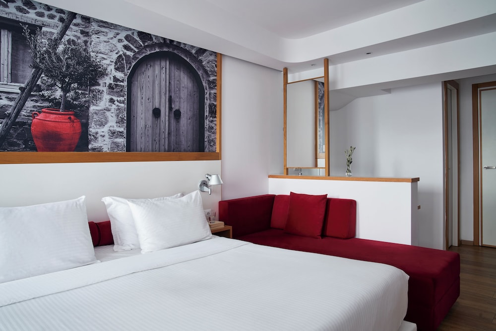 Olive Green Hotel — Hotel rooms in Heraklion