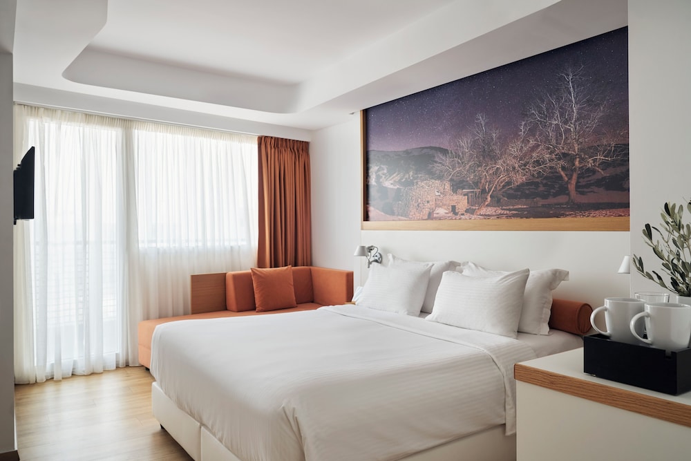 Olive Green Hotel — Hotel rooms in Heraklion