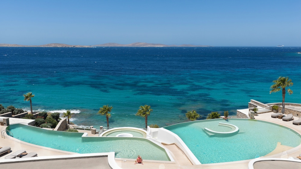 Anax Resort & Spa — Swimming pool in Ornos, South Aegean