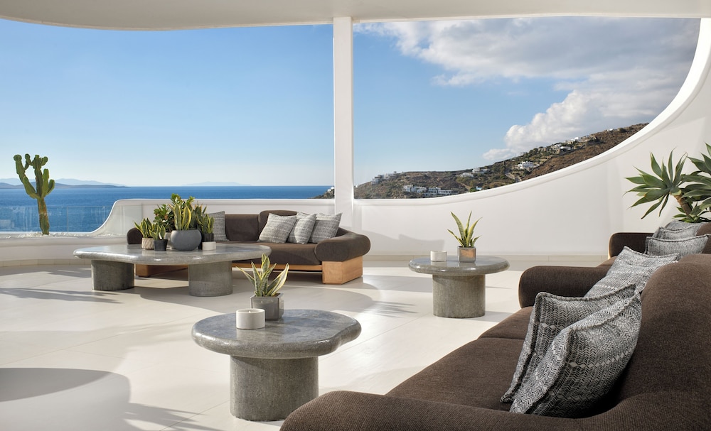 Anax Resort & Spa — Hotel building in Ornos, South Aegean