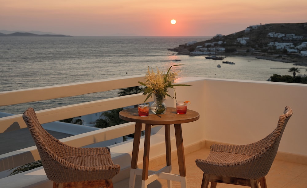 Anax Resort & Spa — Restaurant & bars in Ornos, South Aegean