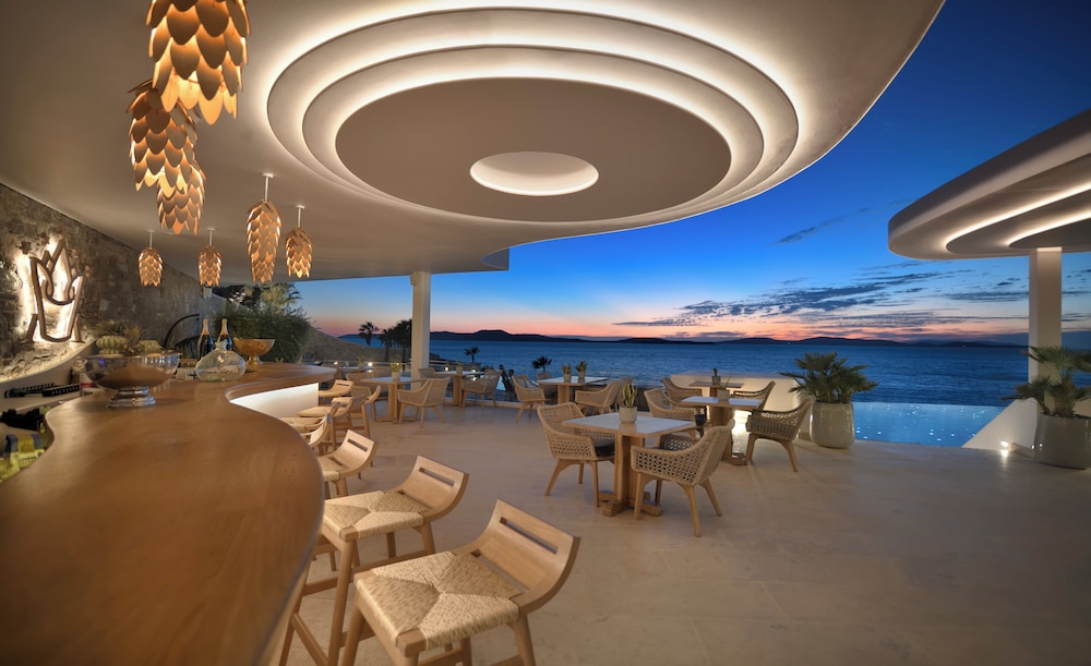 Anax Resort & Spa — Restaurant & bars in Ornos, South Aegean