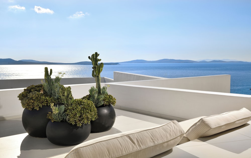 Anax Resort & Spa — Hotel building in Ornos, South Aegean