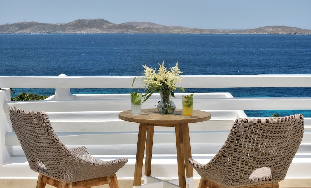 Anax Resort & Spa — Restaurant & bars in Ornos, South Aegean