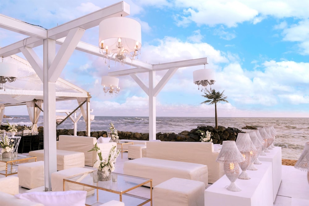 Radisson Blu Resort Galle — Beach in Galle, Southern Province