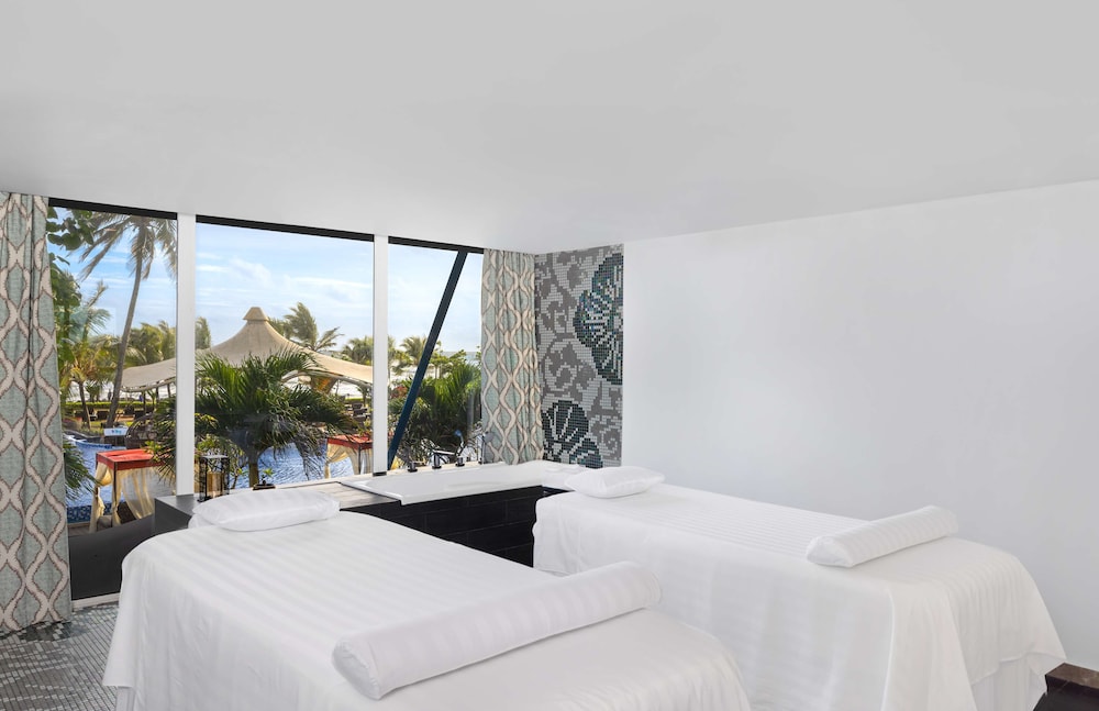 Radisson Blu Resort Galle — Hotel rooms in Galle, Southern Province