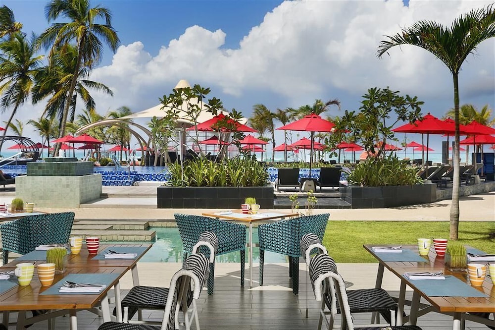 Radisson Blu Resort Galle — Restaurant & bars in Galle, Southern Province
