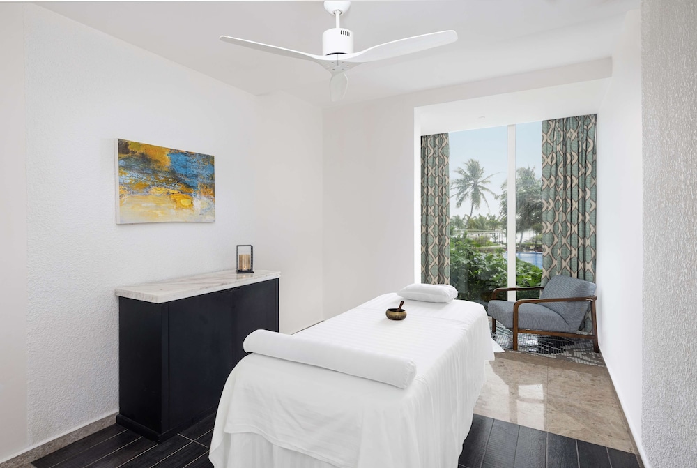 Radisson Blu Resort Galle — Hotel rooms in Galle, Southern Province