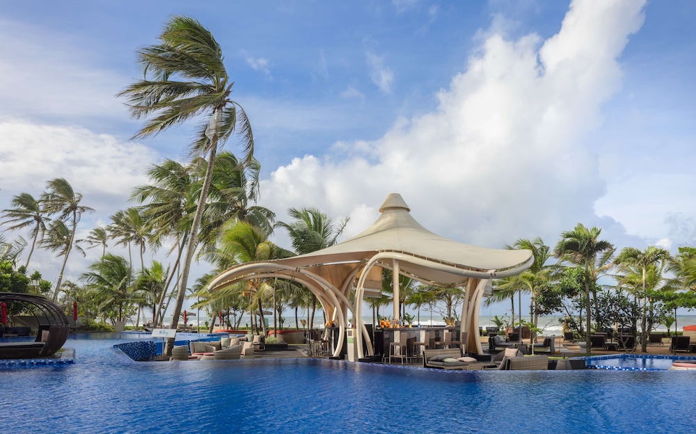 Radisson Blu Resort Galle — Restaurant & bars in Galle, Southern Province