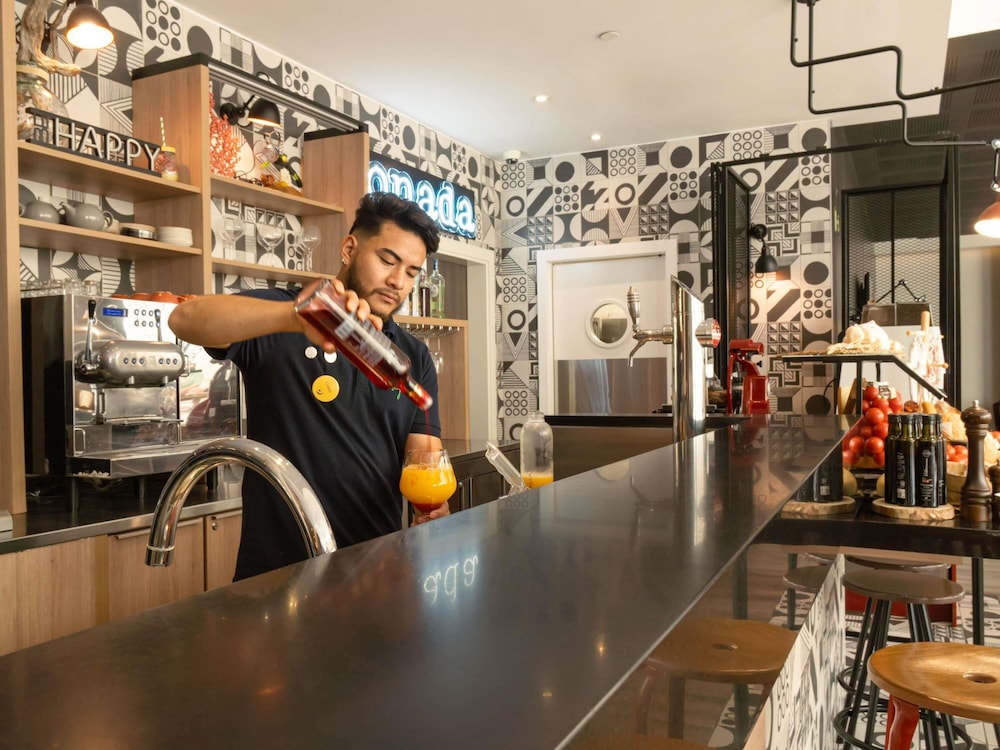 ibis Styles Barcelona City Bogatell — Restaurant & bars in Barcelona, Catalonia