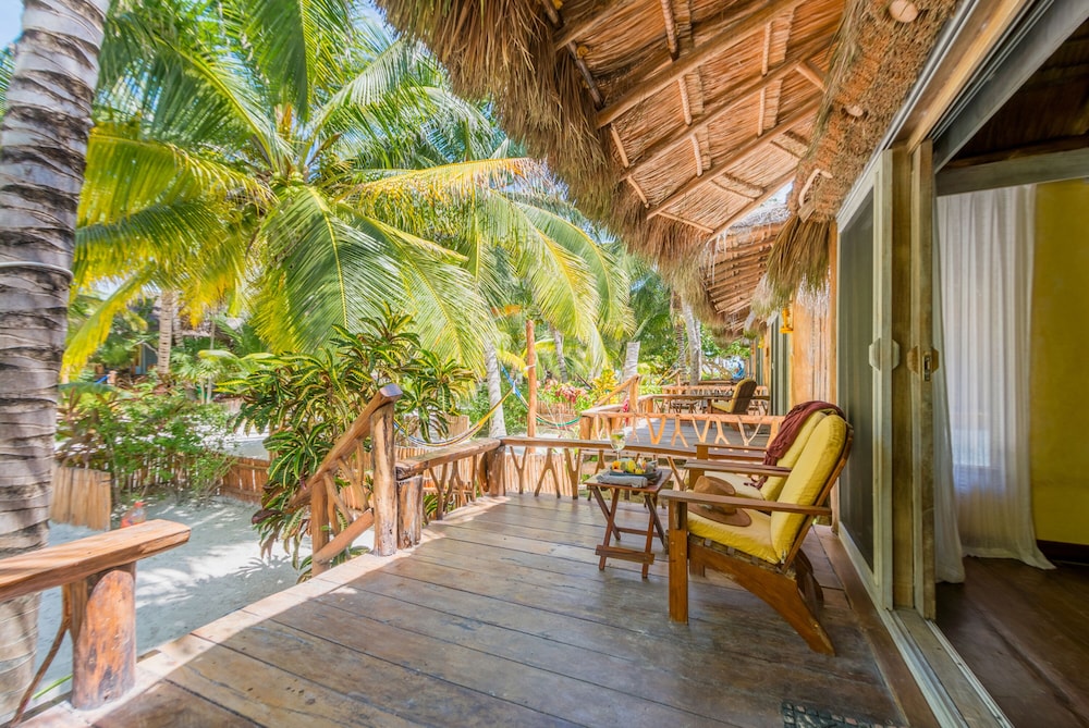 Villa Pescadores Tulum — Hotel building in Tulum, Quintana Roo