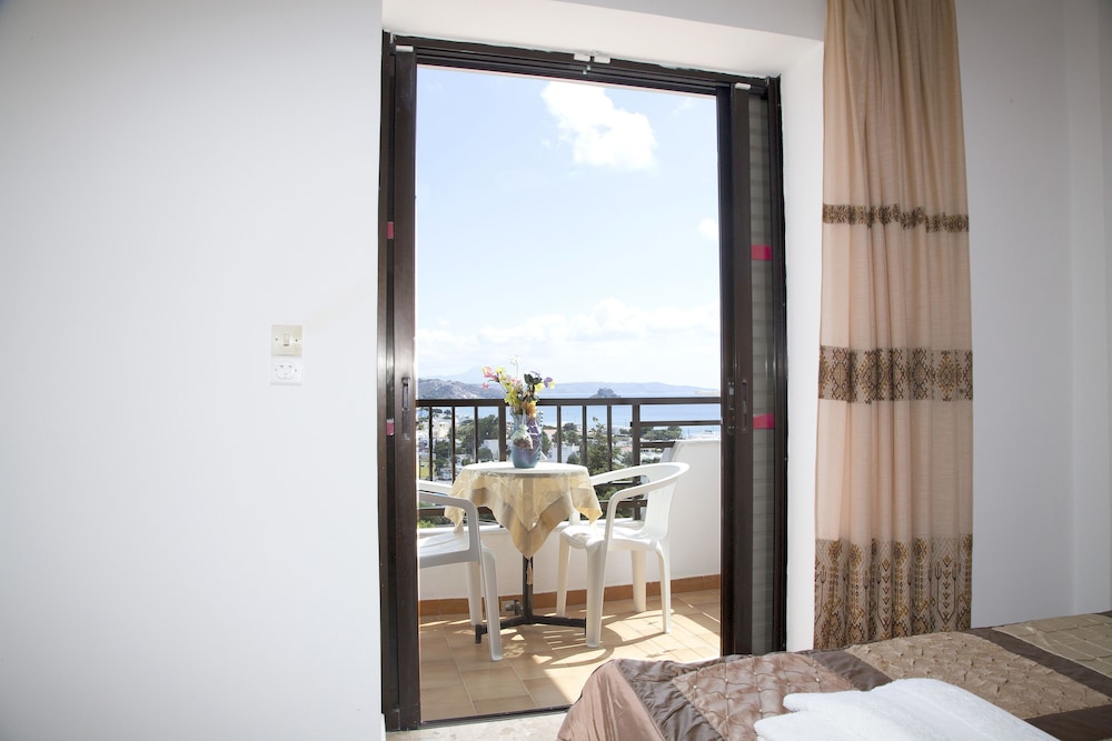 Archodia Studios — Hotel rooms in Kefalos, South Aegean