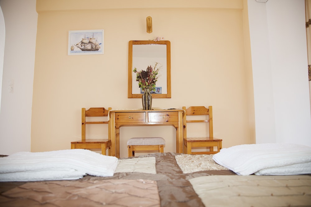 Archodia Studios — Hotel rooms in Kefalos, South Aegean
