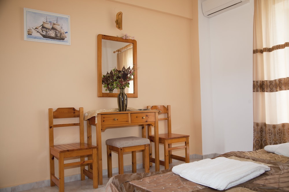 Archodia Studios — Hotel rooms in Kefalos, South Aegean