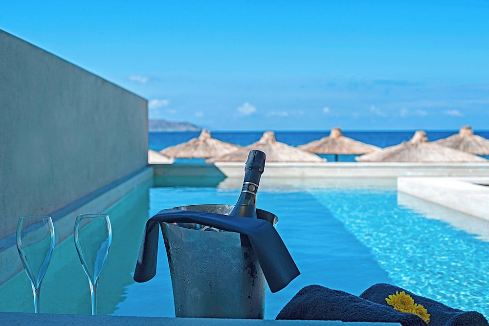 Domes Noruz Chania, Autograph Collection - Adults Only — Swimming pool in Chania
