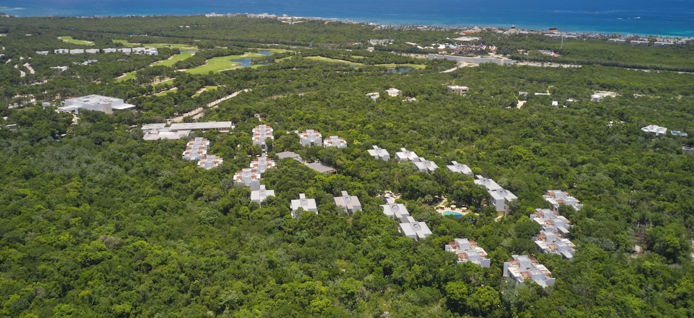 Bahia Principe Escape Sian Ka’an - Hyatt Inclusive Collection - Adults Only - All Inclusive — Attractions in the area in Akumal, Quintana Roo