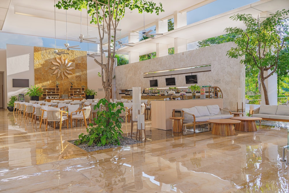 Bahia Principe Escape Sian Ka’an - Hyatt Inclusive Collection - Adults Only - All Inclusive — Restaurant & bars in Akumal, Quintana Roo
