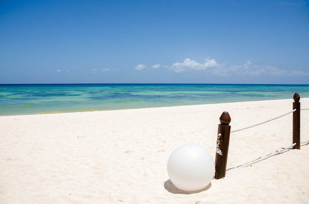 Princess Family Club Riviera - All Inclusive — Beach in Playa del Carmen, Quintana Roo