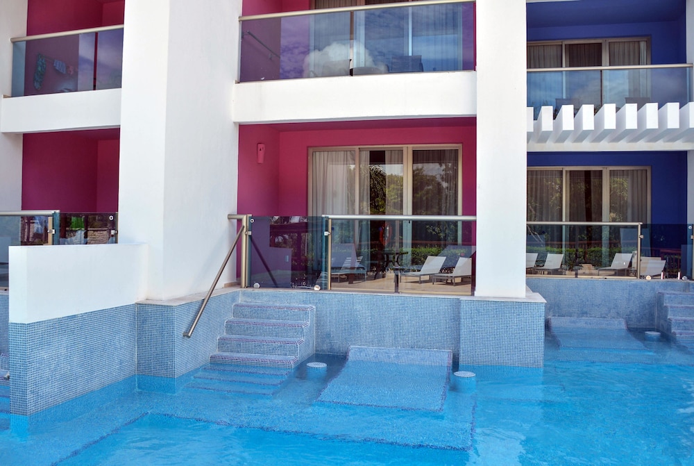 Princess Family Club Riviera - All Inclusive — Swimming pool in Playa del Carmen, Quintana Roo