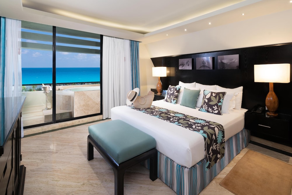 The Pyramid Cancun by Oasis - Gourmet Premium All Inclusive — Hotel rooms in Cancun, Quintana Roo