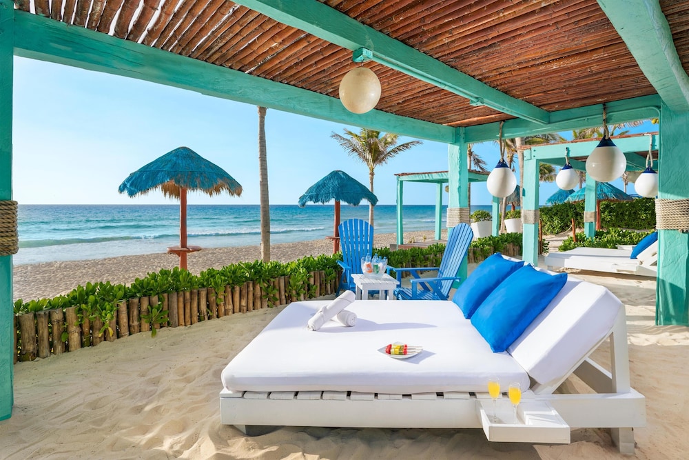 The Pyramid Cancun by Oasis - Gourmet Premium All Inclusive — Beach in Cancun, Quintana Roo