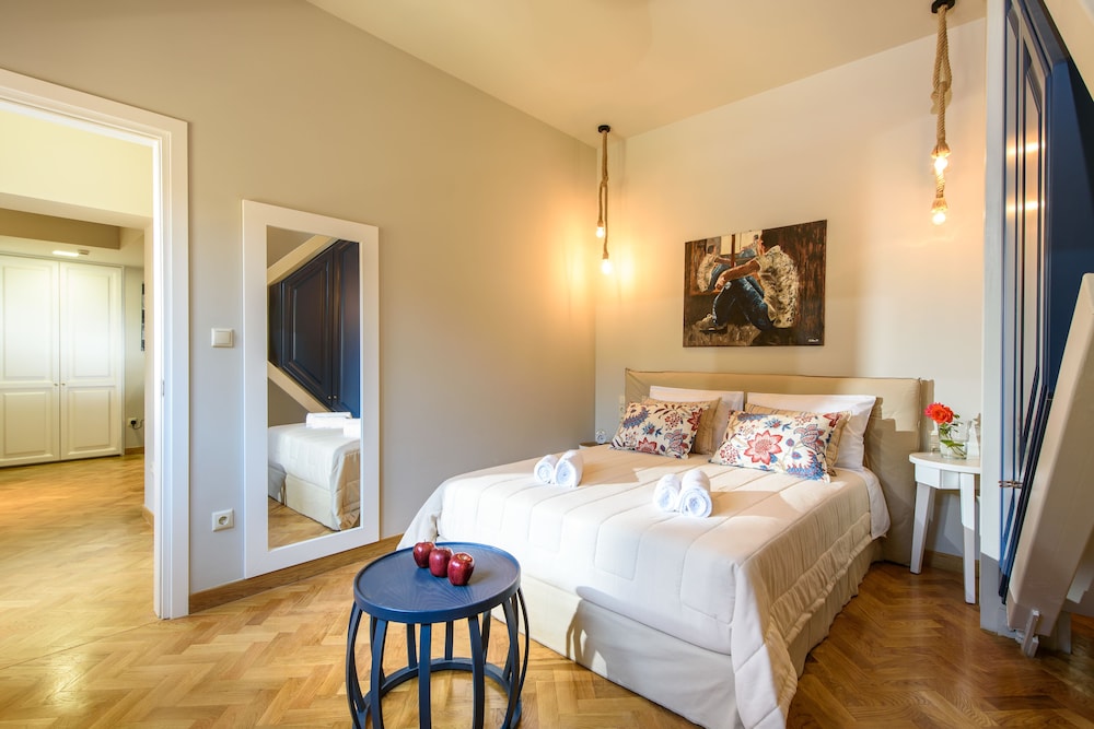 Candia Suites & Rooms — Hotel rooms in Heraklion