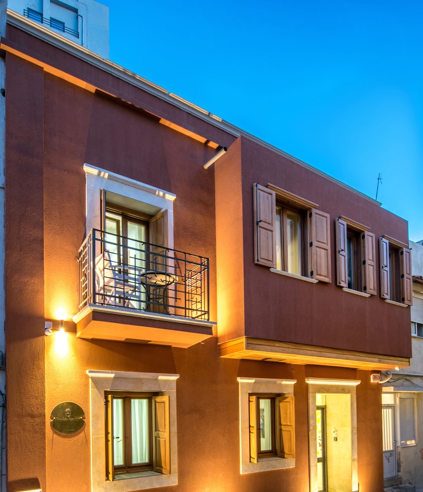 Candia Suites & Rooms — Main photo in Heraklion