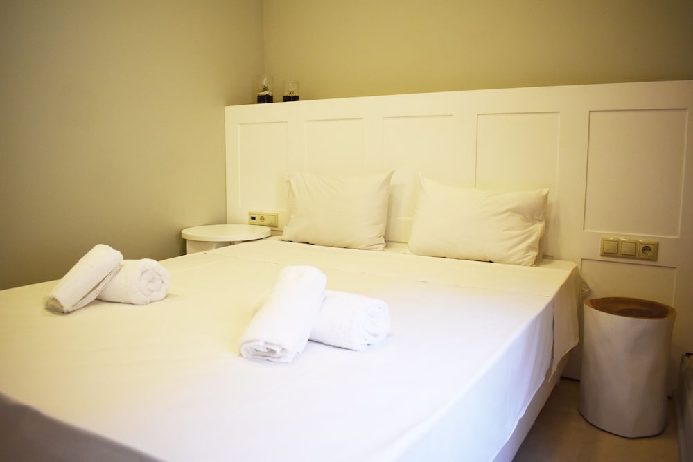 Candia Suites & Rooms — Hotel rooms in Heraklion