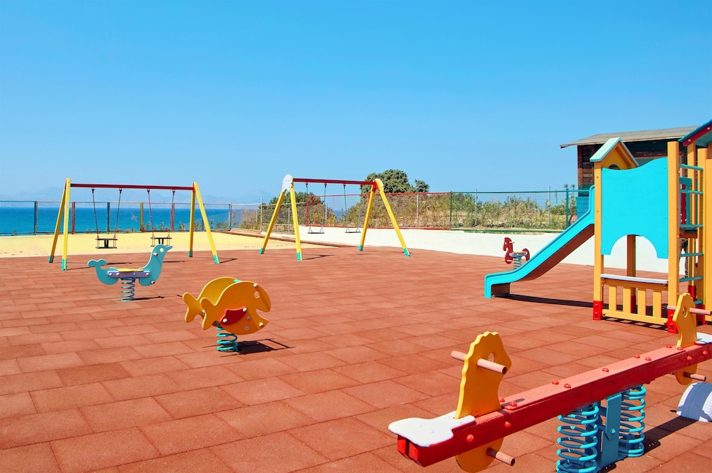 Zeus Kos Beach — Attractions for children in Mastichari, South Aegean
