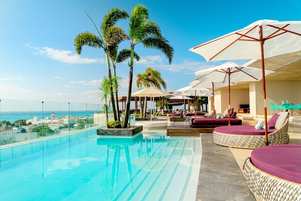 Hyatt Centric Playa del Carmen - Downtown House & Beach House — Swimming pool in Playa del Carmen, Quintana Roo