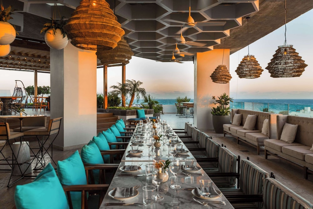Hyatt Centric Playa del Carmen - Downtown House & Beach House — Restaurant & bars in Playa del Carmen, Quintana Roo