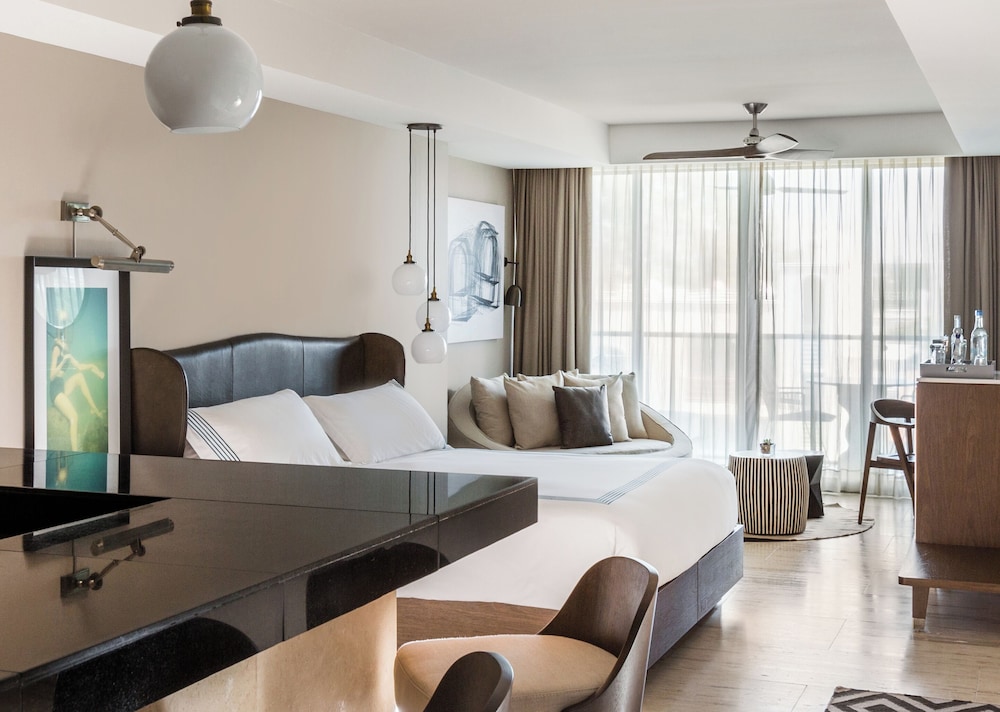 Hyatt Centric Playa del Carmen - Downtown House & Beach House — Hotel rooms in Playa del Carmen, Quintana Roo