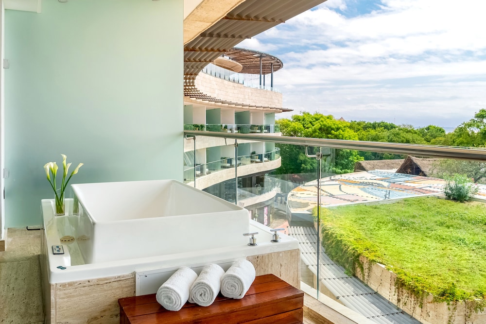 Hyatt Centric Playa del Carmen - Downtown House & Beach House — Spa in Playa del Carmen, Quintana Roo
