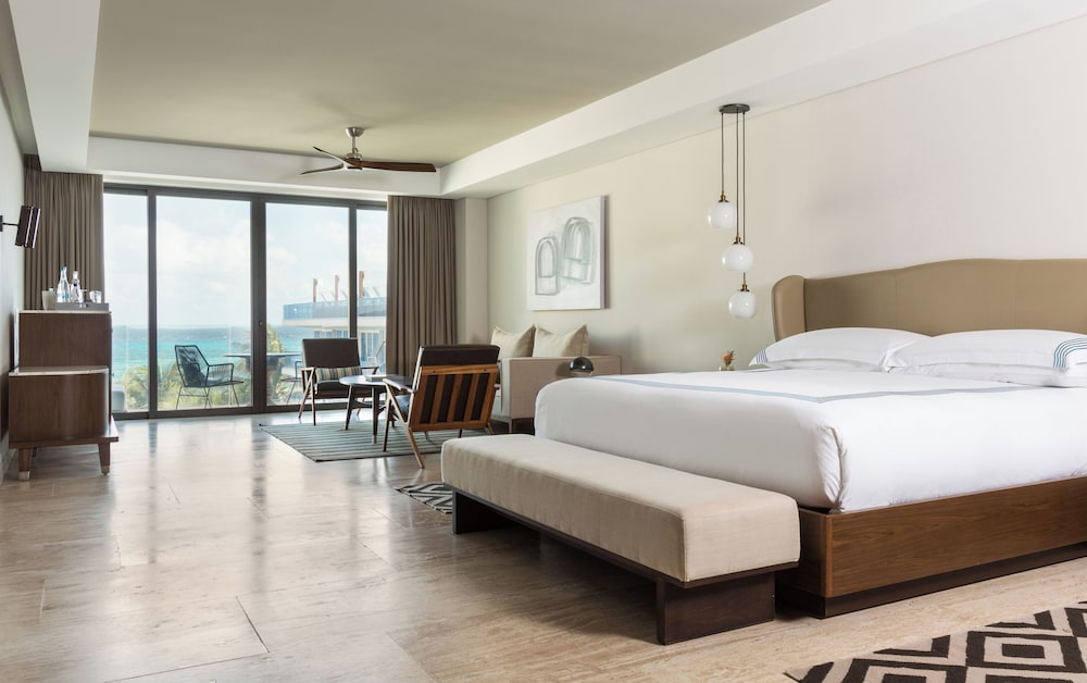 Hyatt Centric Playa del Carmen - Downtown House & Beach House — Hotel rooms in Playa del Carmen, Quintana Roo