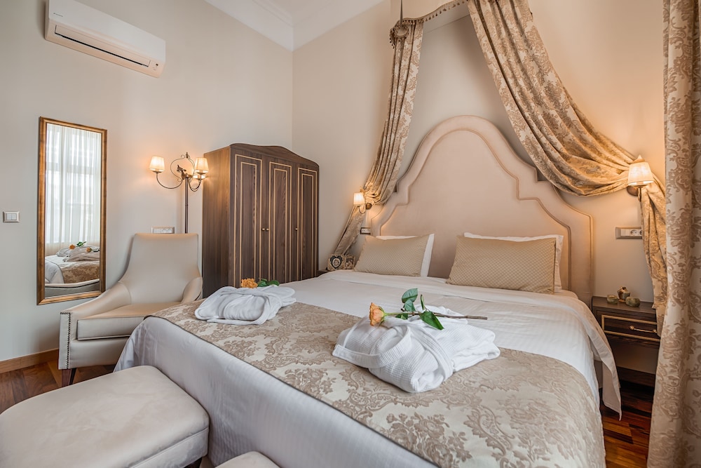 Sperveri Boutique Hotel — Hotel rooms in Rhodes Town, South Aegean