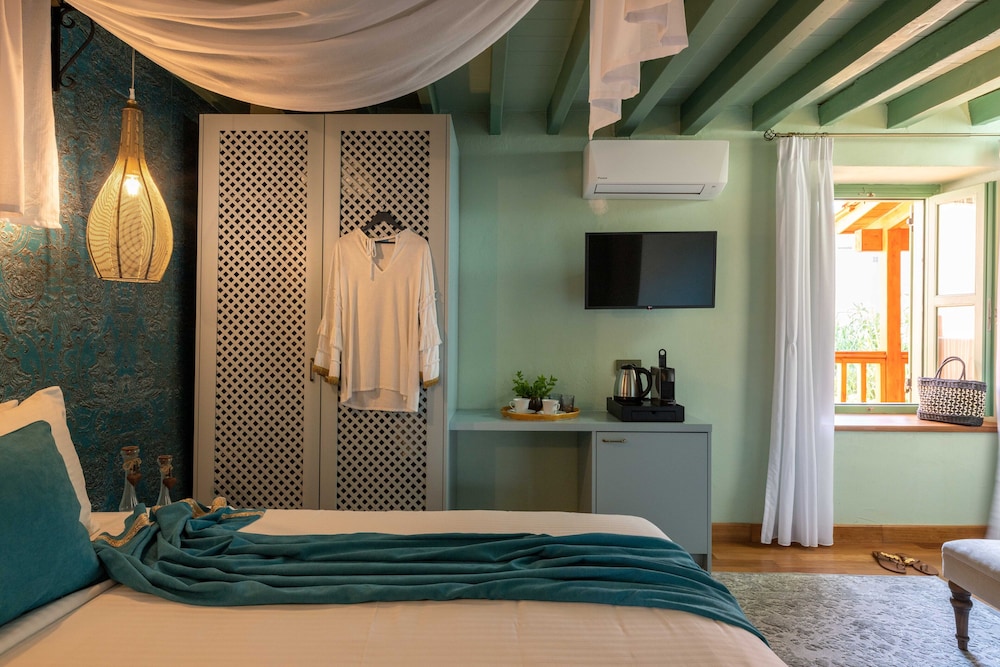 Sperveri Boutique Hotel — Hotel rooms in Rhodes Town, South Aegean