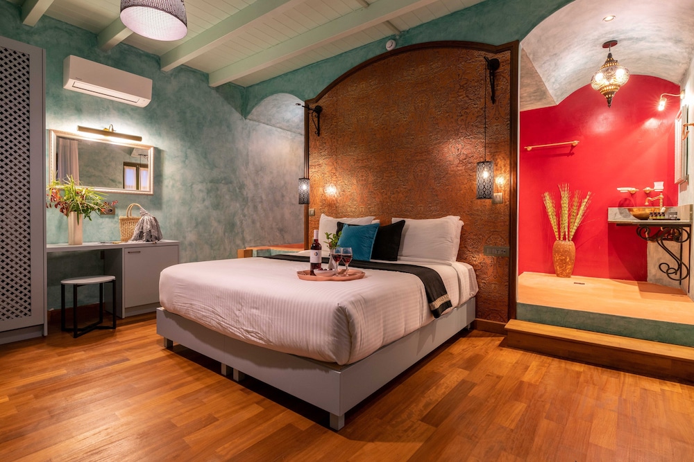 Sperveri Boutique Hotel — Hotel rooms in Rhodes Town, South Aegean
