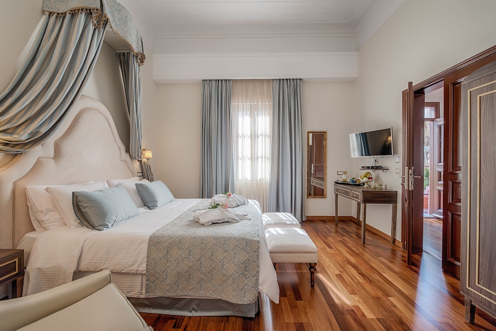 Sperveri Boutique Hotel — Hotel rooms in Rhodes Town, South Aegean