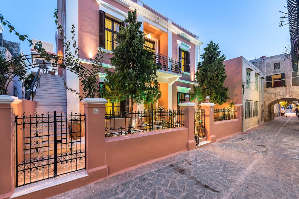 Sperveri Boutique Hotel — Hotel building in Rhodes Town, South Aegean